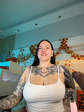 Tattitude_ - Topless 10 minutes