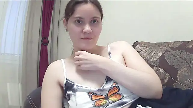 LanaLive - show my underboobs like that is so hot.