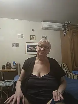 Molli1408 - Show ass ❤️шоу попи