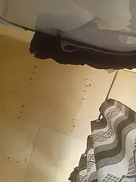 Hindengirl - Dildo in anus