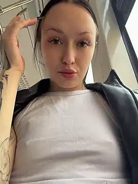 EliteBitch - massage sweet tits under top💅