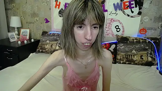 Unusual_G - suck dildo 2min