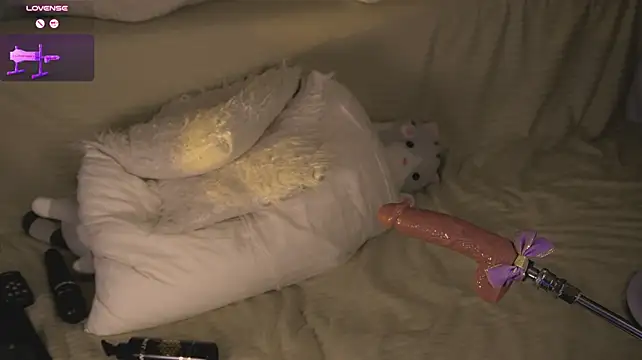 AnnyBangs - control toy 3 min