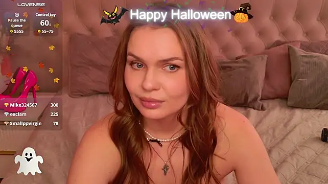 KattyWests - suck fingers look into cam