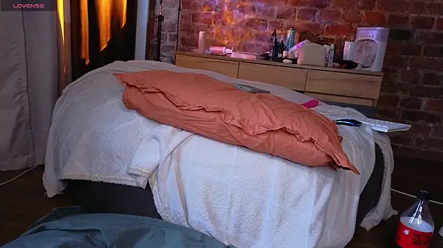 Helen_frogg - squirt