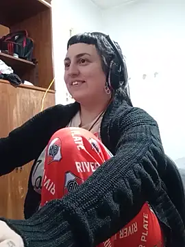 Ladyrolinga - masturbacion con jueguete y squirt