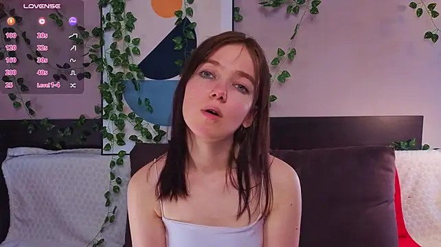 NylaVeyne