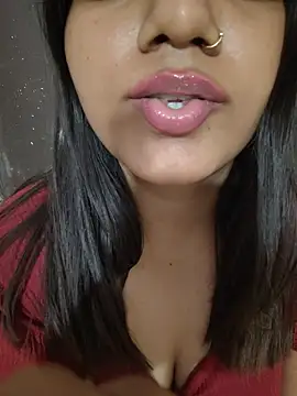 Kiara_hotty0 - Pussy show closeup