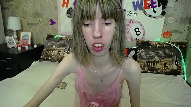 Unusual_G - suck dildo 2min