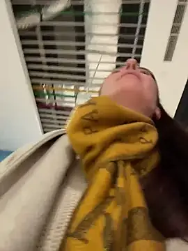 Eveangelll - Squirt in public