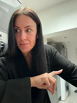 Olivia__Stone - Flash These juicy tits