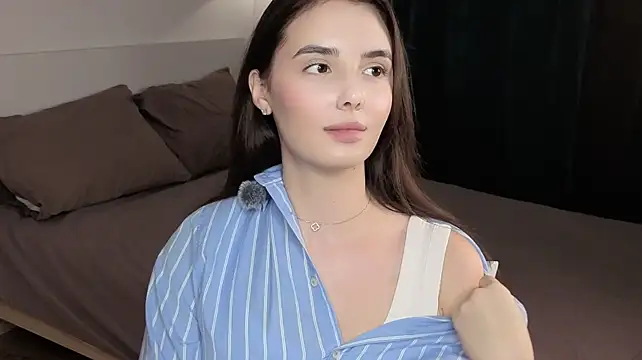 JuliDahill