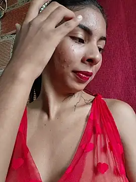 Chaparritahot99 - I go out into the street naked and a str