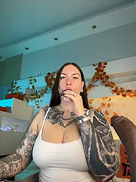 Tattitude_ - Topless 10 minutes
