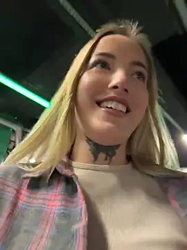 Your_dream4 - spank ass loud near ool in store