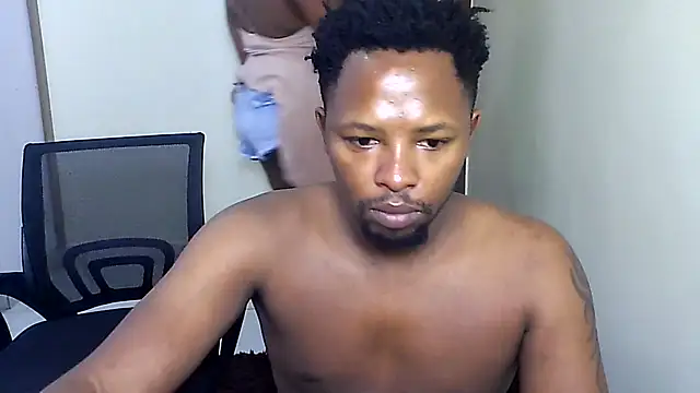 Jojo_and_Wayne - Get Naked