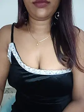 Tamil_kavinila