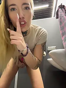 Your_dream4 - we want to see your naked pussy Eva