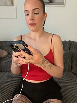LorenaRosee - Lick on my Dildo 2 mins 🥵💦