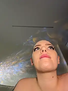 HugeBoobsAlice - FUCK PUSSY CLOSE UP + FONTAIN SQUIRT 💦