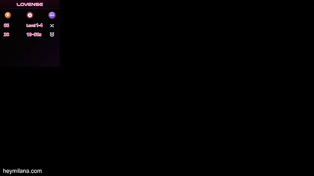 GlaydsLeveto - saliva on my tits + squezze