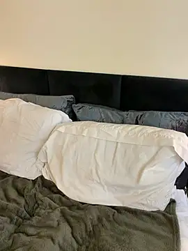 -Alisa - Suck dildo