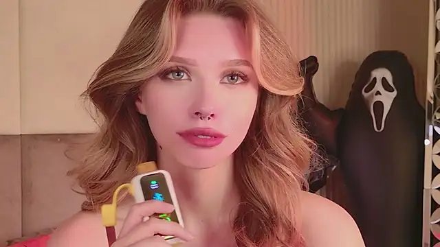 Sierra_Fane - HAND BRA VR
