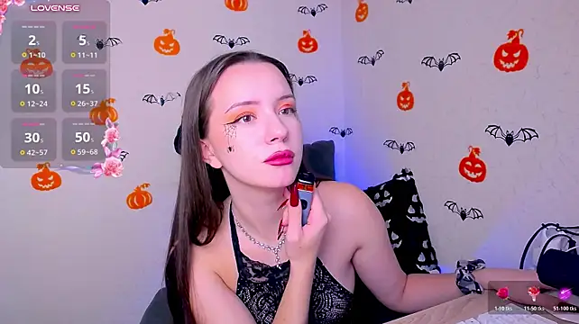 BellaVelure6767 - sucking a dildo + eye contact