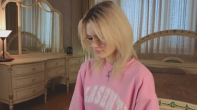MercedezTimbs - Show my tattoos