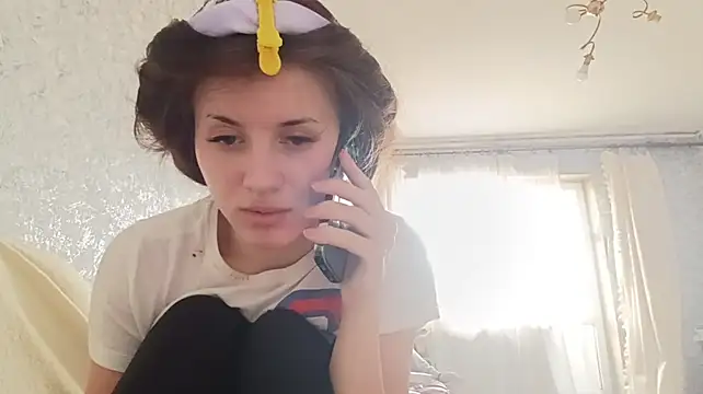 JaneenSantis - Soft lip bite 😳