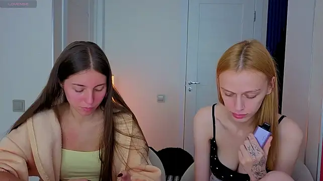 Fcjuicy_pussy - kissing