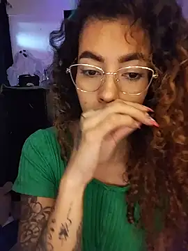 Pamelamiler__ - show tits-pinch nipple