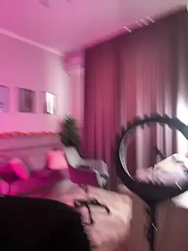 LushBySofa - FINGGERING PUSSY