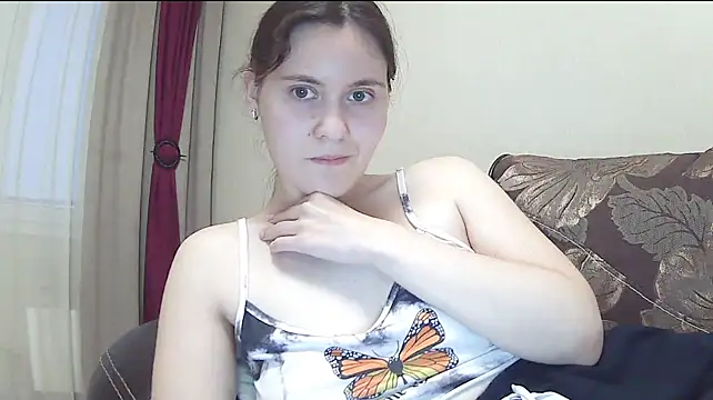 LanaLive - Flash my boobs