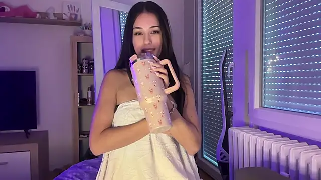 Sophiesweetside - lotion my body