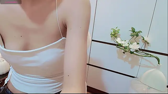 Sarah-ery - have fun with me