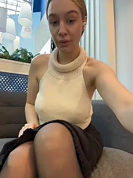 SashaCatt - Masturbation+one finger in pussy💋