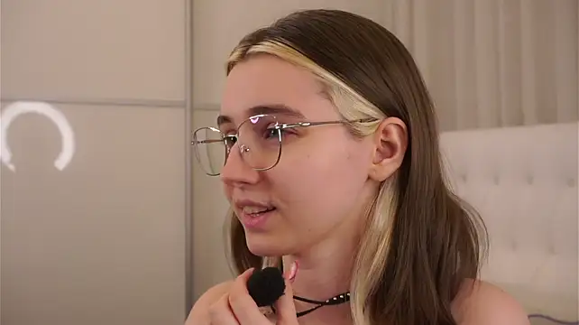 PrincipessaDelCaos - frist flash nipples