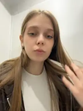 CutieShy - hi hi Eva