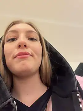 JessiTous - You control my toy for 6 minutes, I sque