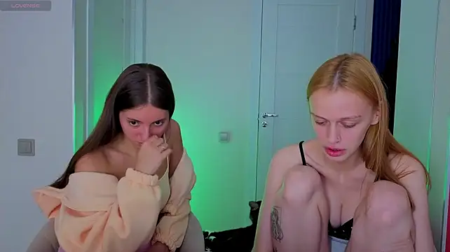 Fcjuicy_pussy - kissing