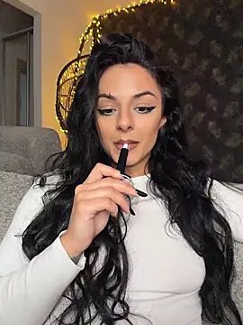 Sinnmara - Closeup fingering