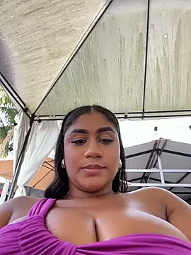 NayTorres - TOP OFF SUCK NIPPLES IN PUBLIC