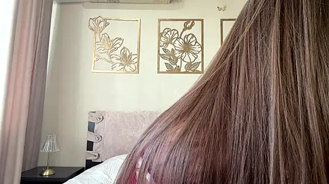 QuennaCoote - Spank my butt 10x