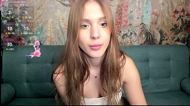 Mooony_light - topless