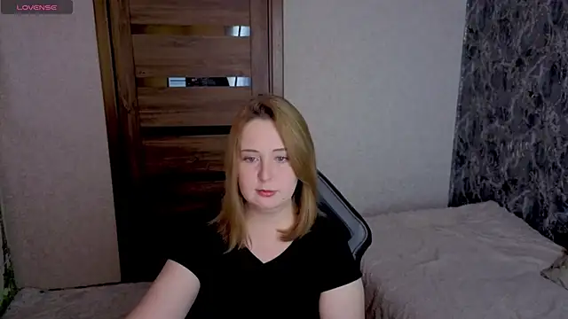 Kristy-Max - show ass