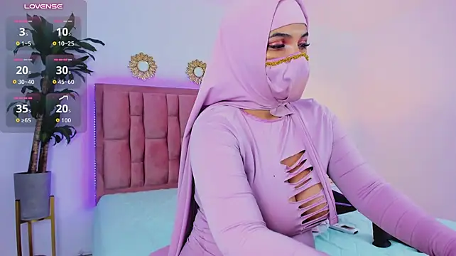 Ashley_sakina - doggy position + buttock spread😏