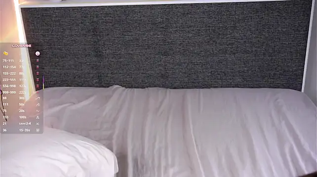 AnnieHansis - Tease you with my sexy body