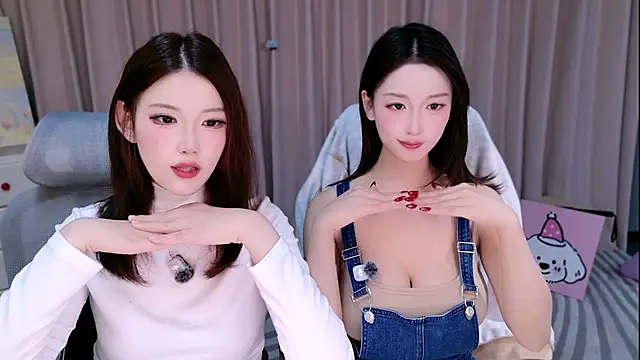 Yiyilailai - 给小依做胸部管理