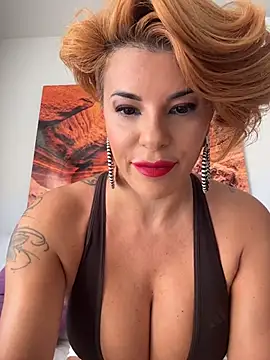 Selvaggia_official83 - spagnola incastrata/titsjob hot
